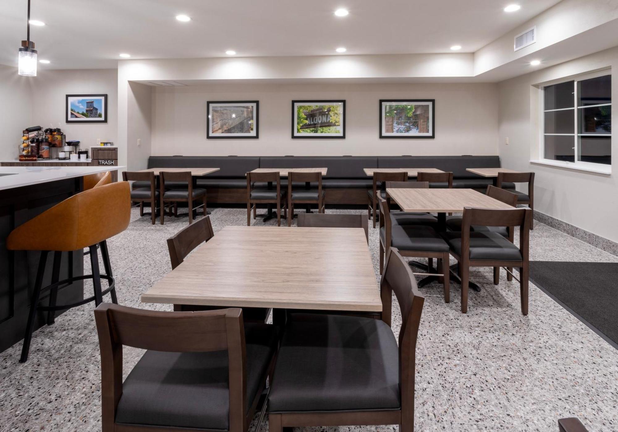 Grandstay Hotel & Suites Algona 외부 사진